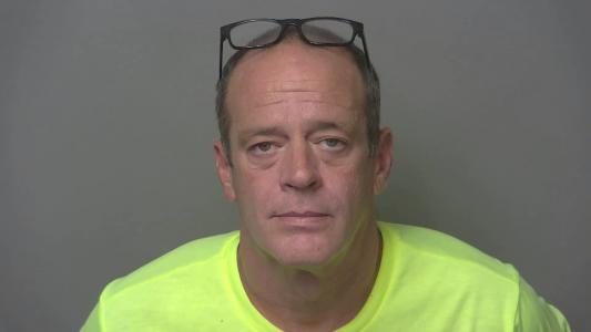 Shawn Andre Dearmond a registered Sexual Offender or Predator of Florida