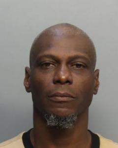 Tavares Newman a registered Sexual Offender or Predator of Florida