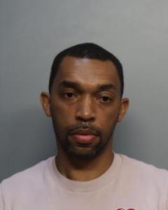 Jerome Deangelo Lewis Jr a registered Sexual Offender or Predator of Florida