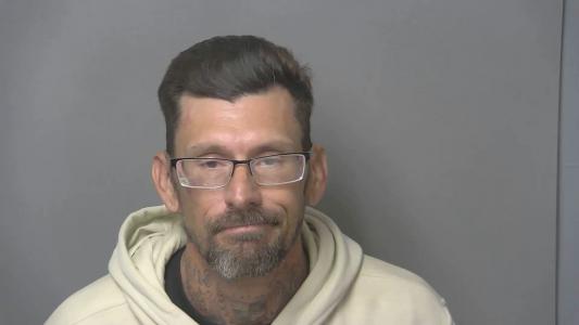 Jesse Christopher Momsen a registered Sexual Offender or Predator of Florida