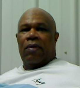 Richie Dewayne Banks a registered Sexual Offender or Predator of Florida