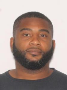 Ladarien Darnell Mcwhorter a registered Sexual Offender or Predator of Florida