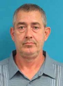 Robert Ivon Hartness a registered Sexual Offender or Predator of Florida