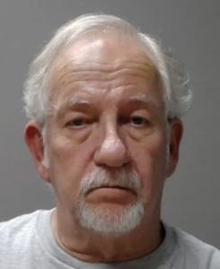 Guy M Lipsky a registered Sexual Offender or Predator of Florida