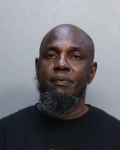 Zacbery Divenchy Mickens a registered Sexual Offender or Predator of Florida