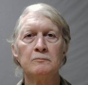 Daniel E Sinclair a registered Sexual Offender or Predator of Florida