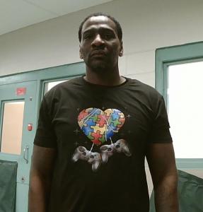 Deltony Andre Calhoun Sr a registered Sexual Offender or Predator of Florida