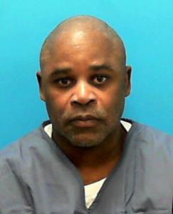 Leon Devince Kerney Jr a registered Sexual Offender or Predator of Florida