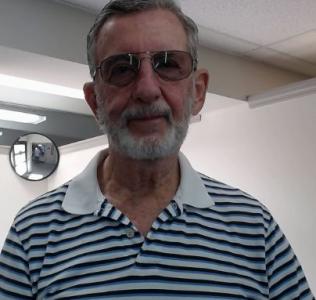 Robert William Lockyer a registered Sexual Offender or Predator of Florida