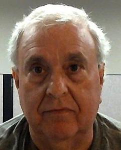 Eric Matthew Lipman a registered Sexual Offender or Predator of Florida