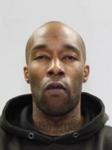 Laquan Terrell Plummer a registered Sexual Offender or Predator of Florida