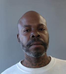 Larry Donnell Thomas a registered Sexual Offender or Predator of Florida