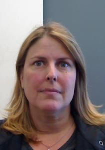 Melissa Lyn Lewis a registered Sexual Offender or Predator of Florida