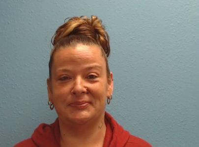 Davina Ann Wallace a registered Sexual Offender or Predator of Florida