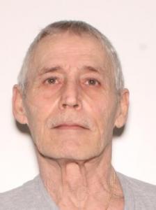Raymond Everett Self a registered Sexual Offender or Predator of Florida