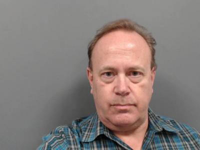 Jay Robert Chamberlain a registered Sexual Offender or Predator of Florida