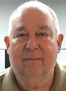 Kenneth Ray Helms a registered Sexual Offender or Predator of Florida
