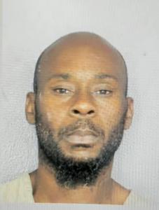 Tron Bernie Mays a registered Sexual Offender or Predator of Florida