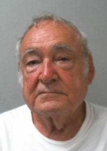 Kenneth Raymond Halscott a registered Sexual Offender or Predator of Florida