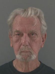 Vernon Dean Davis a registered Sexual Offender or Predator of Florida