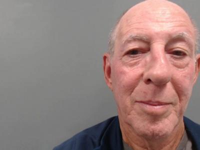 Charles Alan Moskowitz a registered Sexual Offender or Predator of Florida