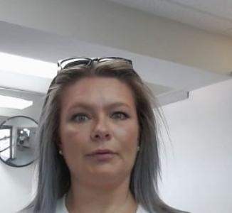 Angella Rochell Jewett a registered Sexual Offender or Predator of Florida