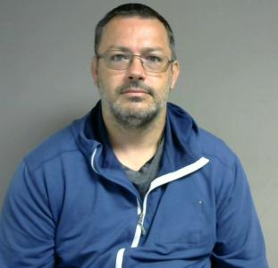 Robert Lyndin Revels a registered Sexual Offender or Predator of Florida