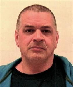 Shane W Hutchings a registered Sex Offender of Maine