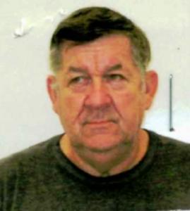 Lawrence M Curtis Jr a registered Sex Offender of Maine