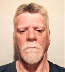 Wayne R Lutz a registered Sex Offender of Maine