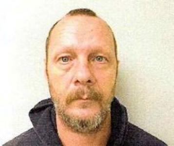 Justin R Davis a registered Sex Offender of Maine