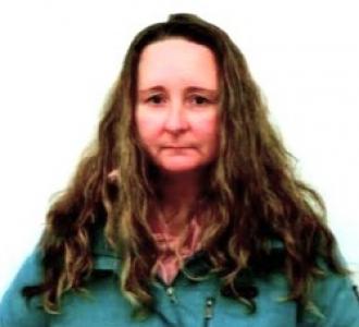 Lori Estelle Mccormack a registered Sex Offender of Maine