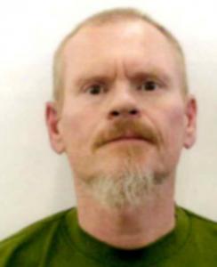 Christopher J Everitt a registered Sex Offender of Maine