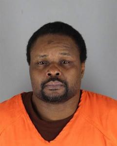 Tupac Toshiq Makavelli a registered Offender or Fugitive of Minnesota