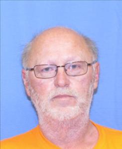 Lyndon Henry Holcomb a registered Sex Offender of North Dakota