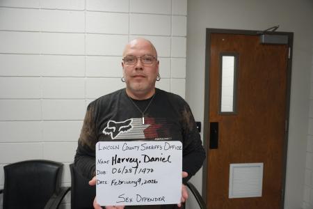 Daniel Brian Harvey a registered Sex or Violent Offender of Oklahoma