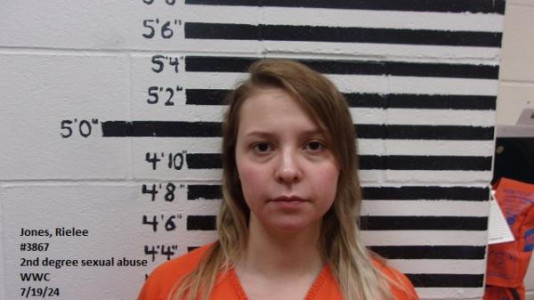 Rielee Victoria Jones a registered Sex Offender of Wyoming