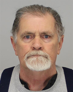 Douglas Clayton Jones a registered Sex Offender of Wyoming