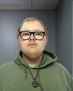 Austin Lewis Quigg a registered Sex Offender of Pennsylvania