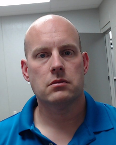 Earl Rout Robert III a registered Sex Offender of Pennsylvania