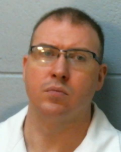 Thompson Robert Jr a registered Sex Offender of Pennsylvania