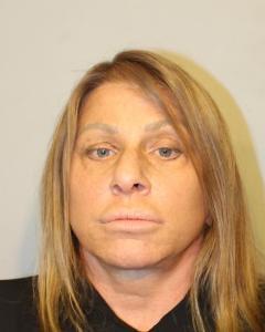 Debbie Lynn Ianniciello a registered Sex Offender or Other Offender of Hawaii