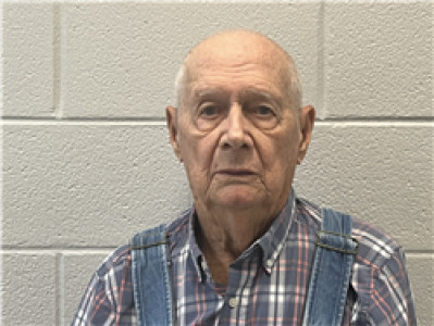 Lloyd Arvin Mcarthur a registered Sex Offender of Georgia