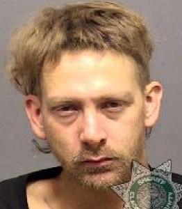 Lee Gordon Lamb a registered Sex Offender of Oregon