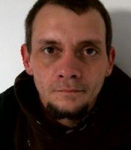 Robert Edward Nichols Jr a registered Sex Offender of Oregon