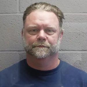 Michael Jason Troland a registered Sex Offender of Oregon