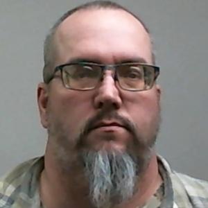 Nicholas Mark Ewing a registered Sex Offender of Oregon