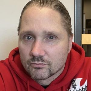 Riley Edward Otis Savage a registered Sex Offender of Oregon