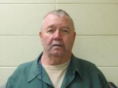 William E Parr Sr a registered  of Wisconsin