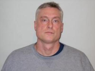 Robert J King a registered Sex Offender of Wisconsin